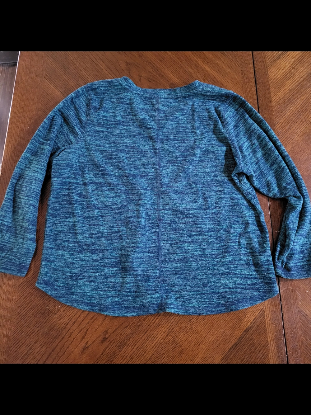 St John’s Bay Petite PL Green Heathered V-Neck Sweater - Picture 6 of 7
